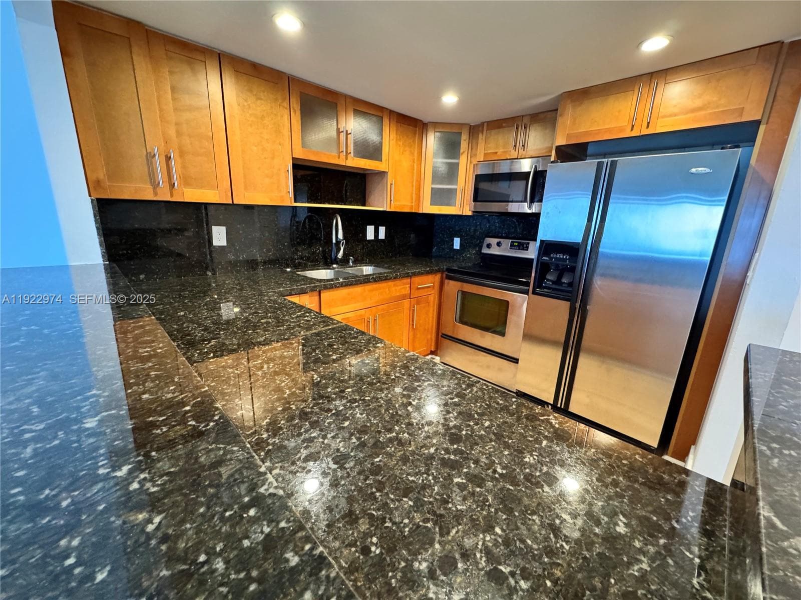 THE ISLANDER CLUB CONDO · #602 in North Bay Village - Photo 7