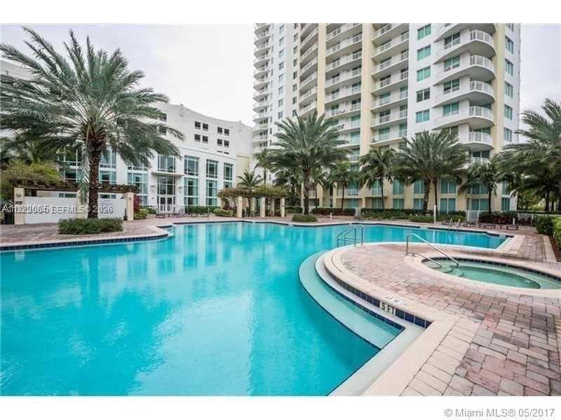 DUO CONDOS · #1005E in Hallandale Beach - Photo 2