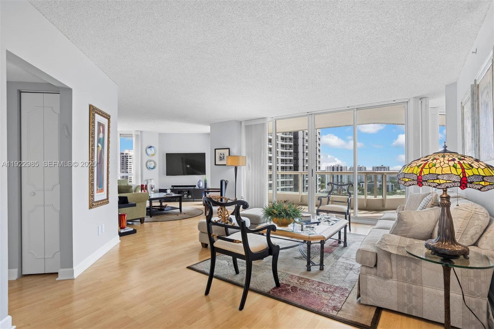 THE POINT NORTH TOWER · #2403 in Aventura - Photo 5