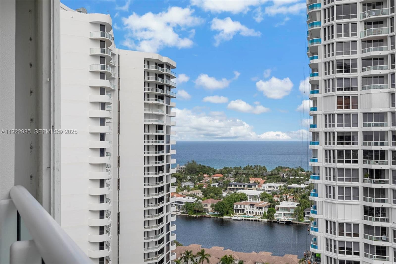 THE POINT NORTH TOWER · #2403 in Aventura - Photo 24