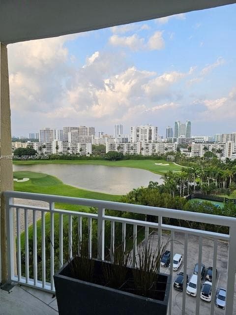 DUO Condos · #1004E in Hallandale Beach - Photo 7