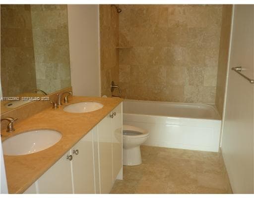 DUO Condos · #1004E in Hallandale Beach - Photo 4