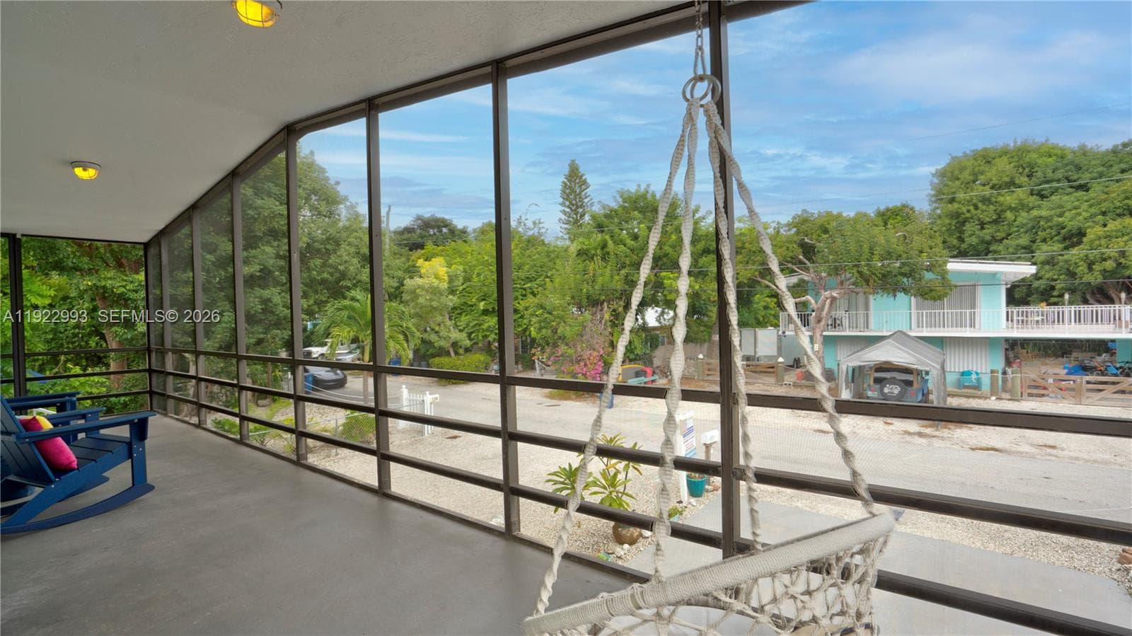137 Pacific Ave photo 9
