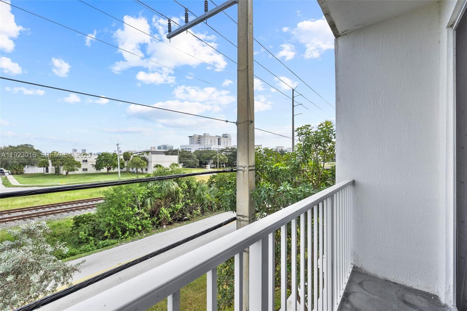 WEITZER AVENTURA PLACE CO · #305 in Miami - Photo 29