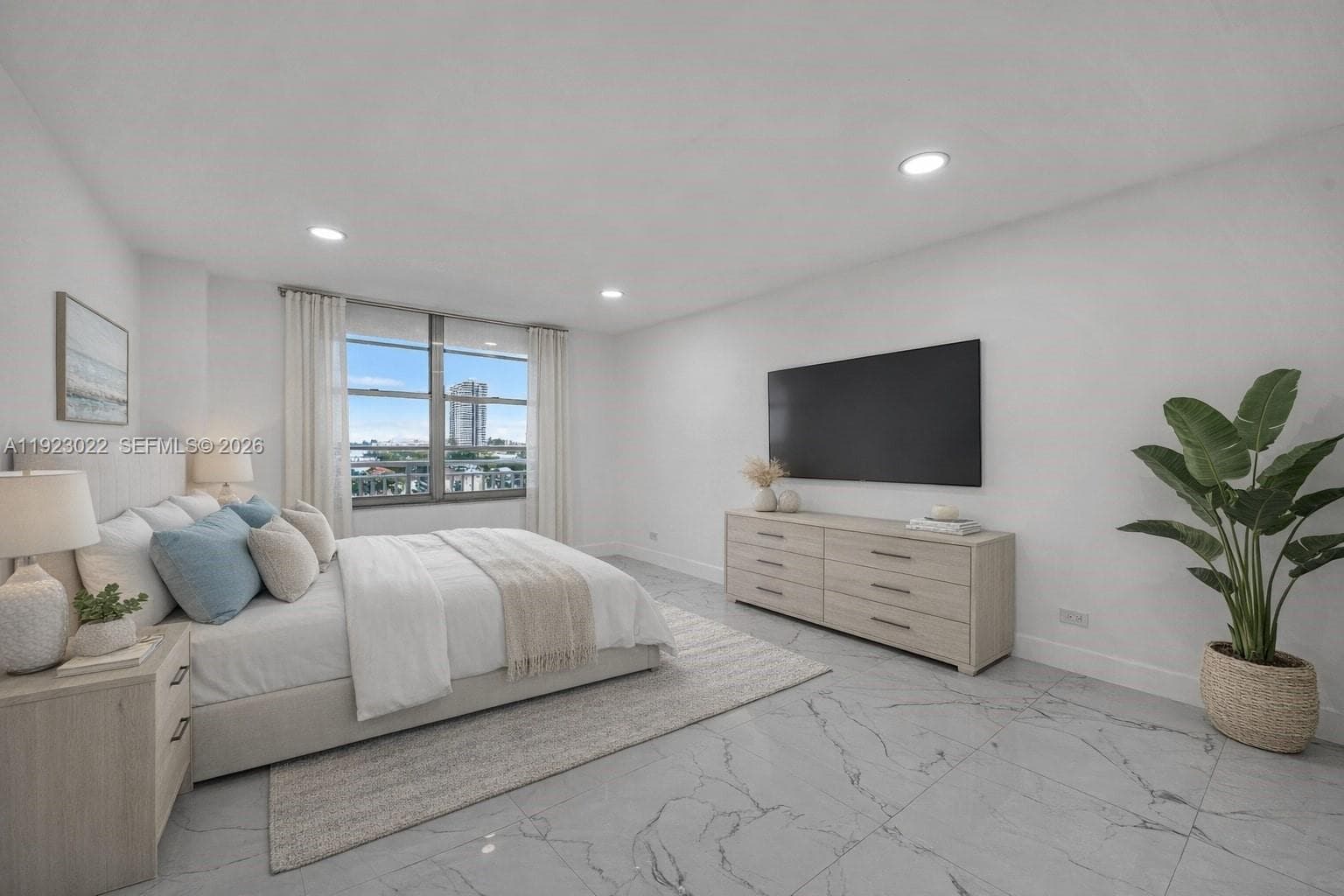 Winston Towers 500 · #820 in Sunny Isles Beach - Photo 5