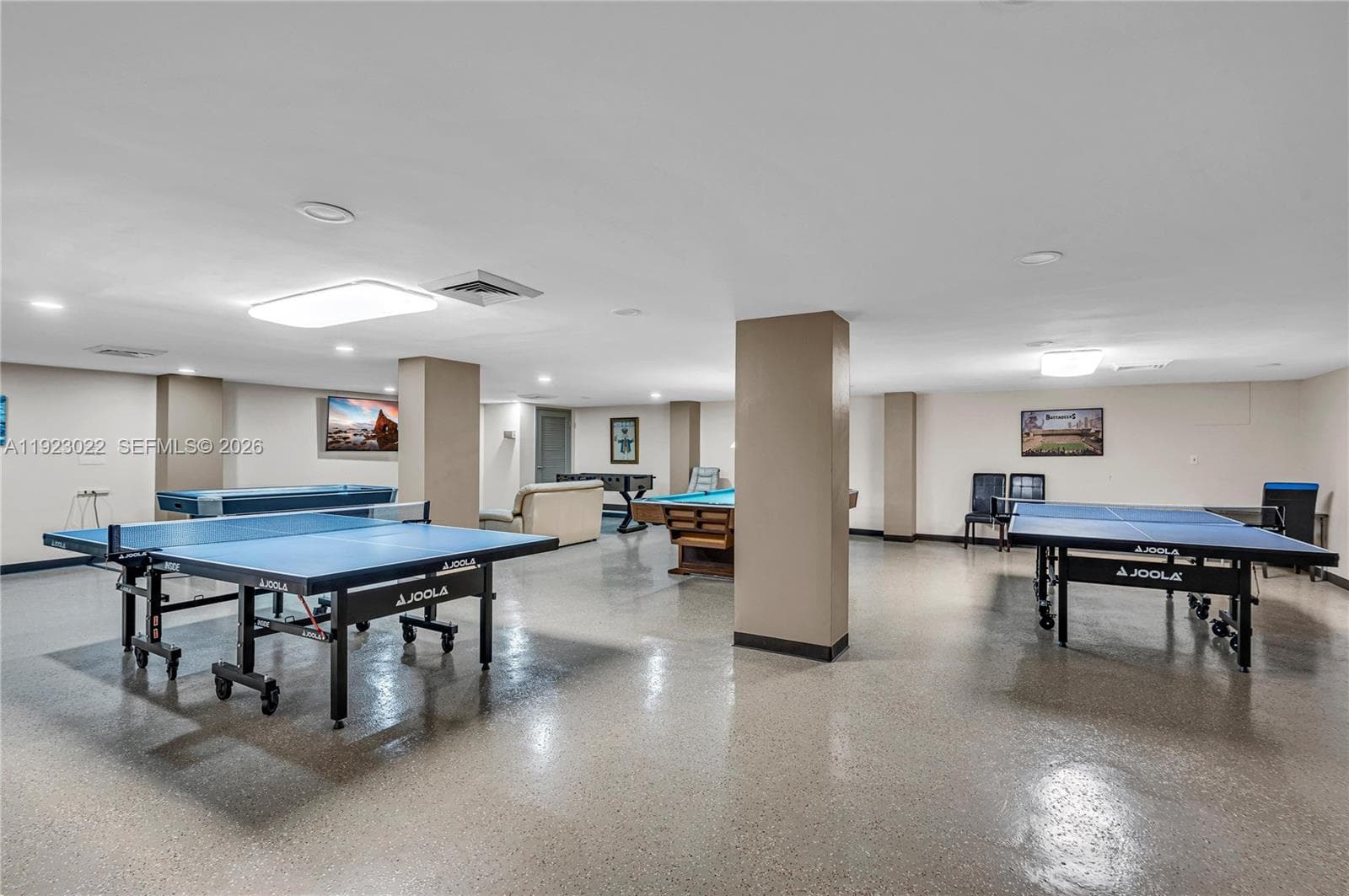 Winston Towers 500 · #820 in Sunny Isles Beach - Photo 14
