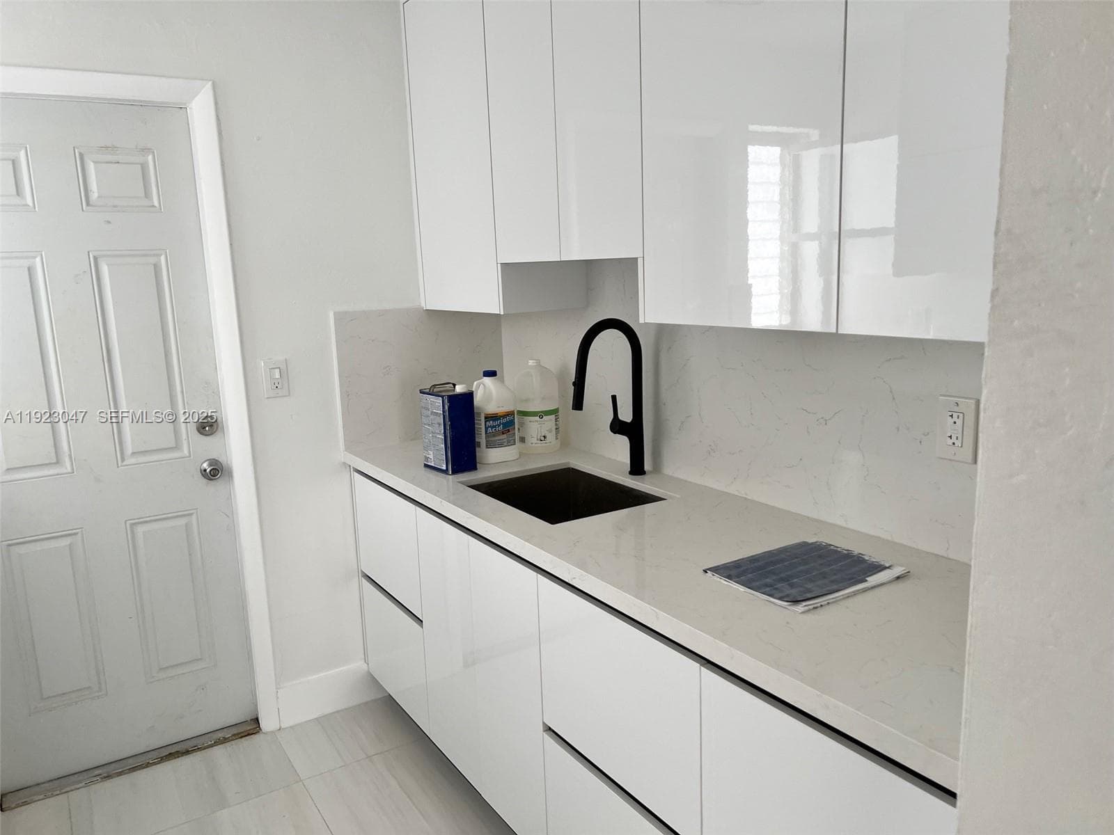944 CONDOMINIUM · #10 in Miami Beach - Photo 7