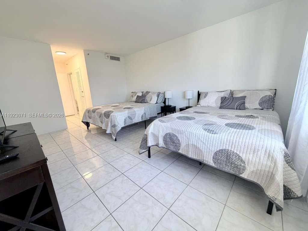 The Decoplage · #541 in Miami Beach - Photo 12