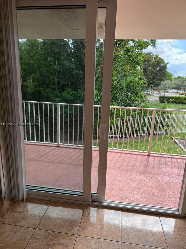 Coral Gate West Condo · #4-226 in Hialeah - Photo 11