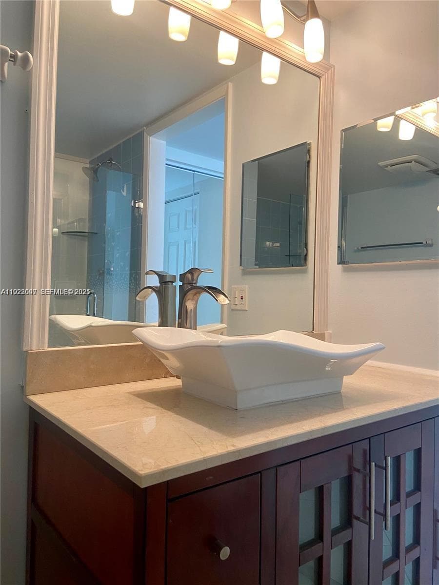LE TRIANON CONDO · #17B in Miami Beach - Photo 20