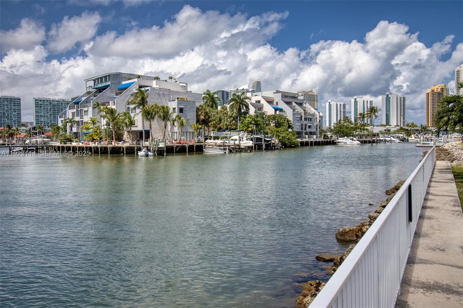 COASTAL TOWERS CONDO · #322 in Sunny Isles Beach - Photo 16