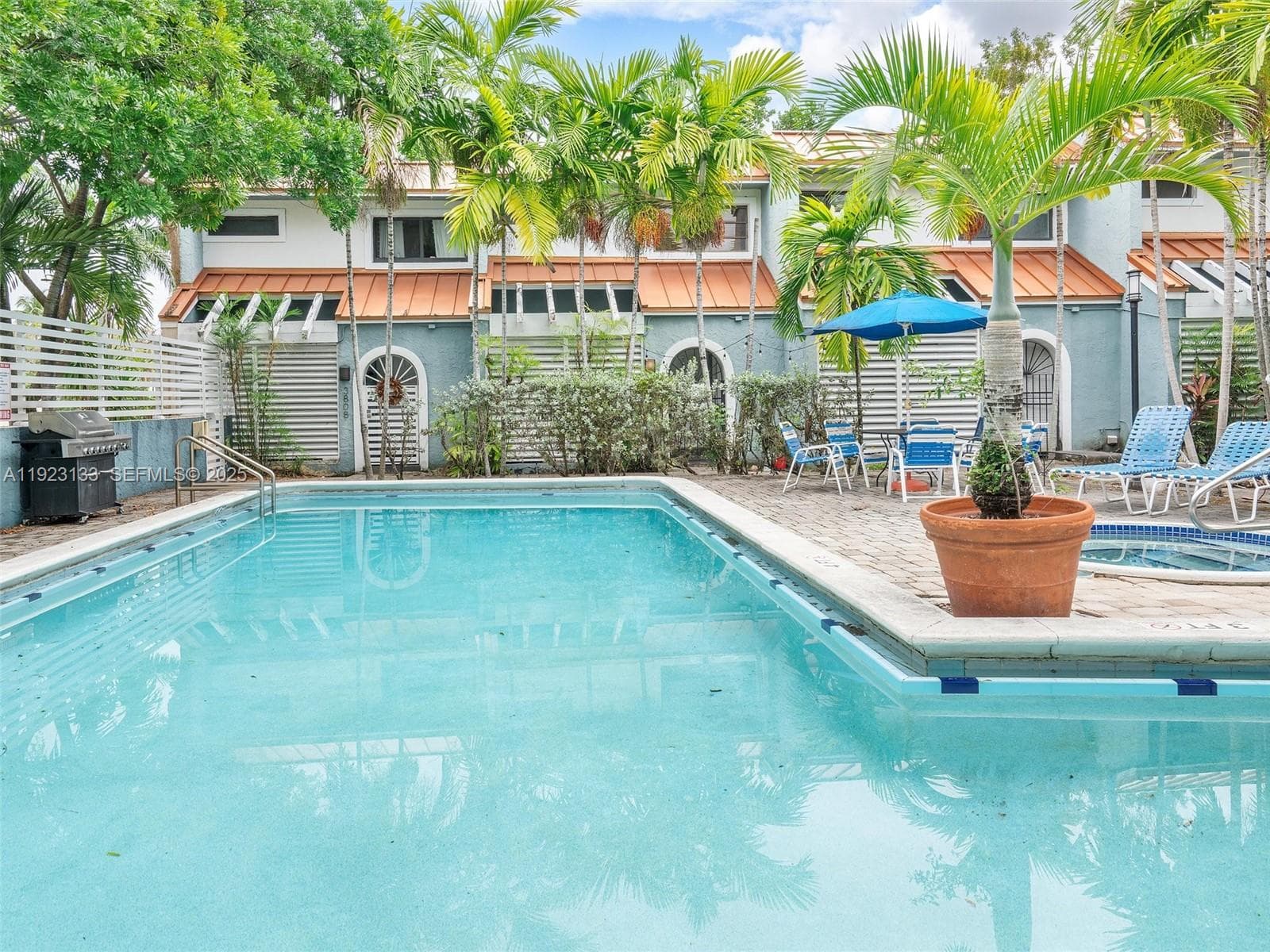 CORONA BAY TOWNHOUSES CON · #10 in Miami - Photo 13