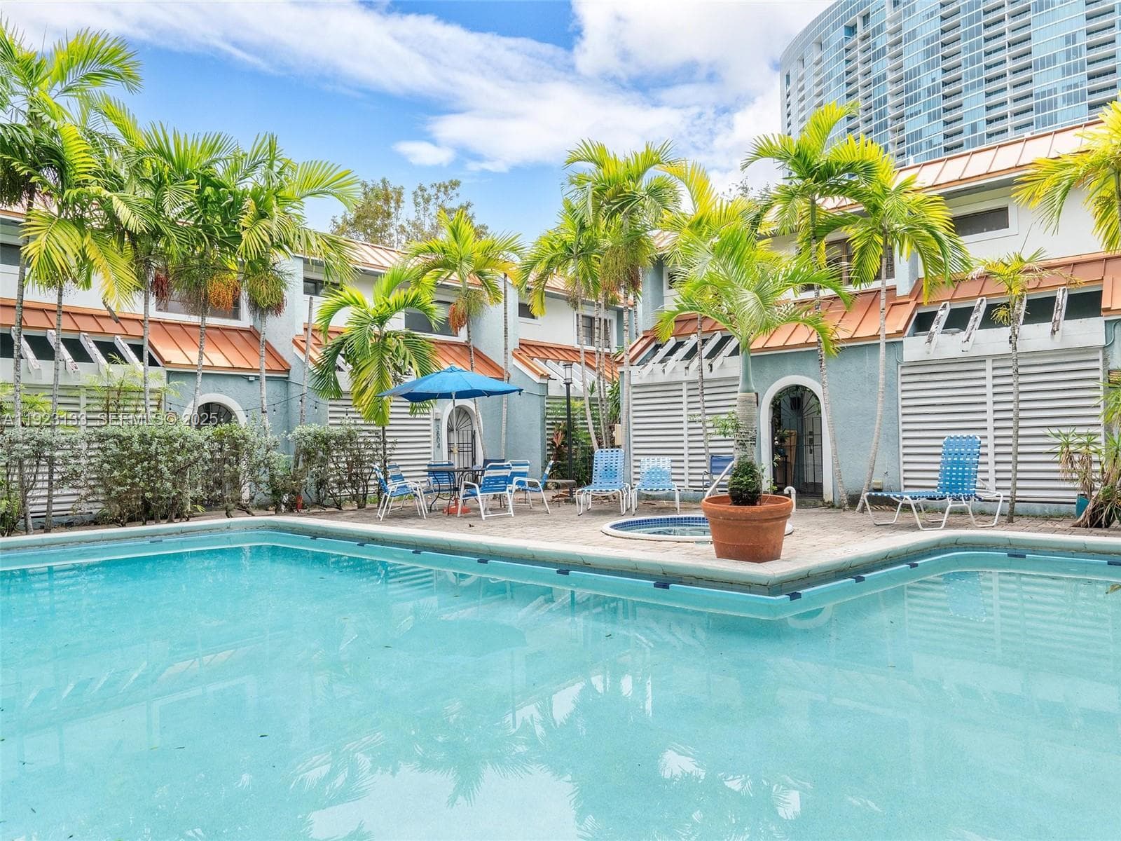 CORONA BAY TOWNHOUSES CON · #10 in Miami - Photo 12