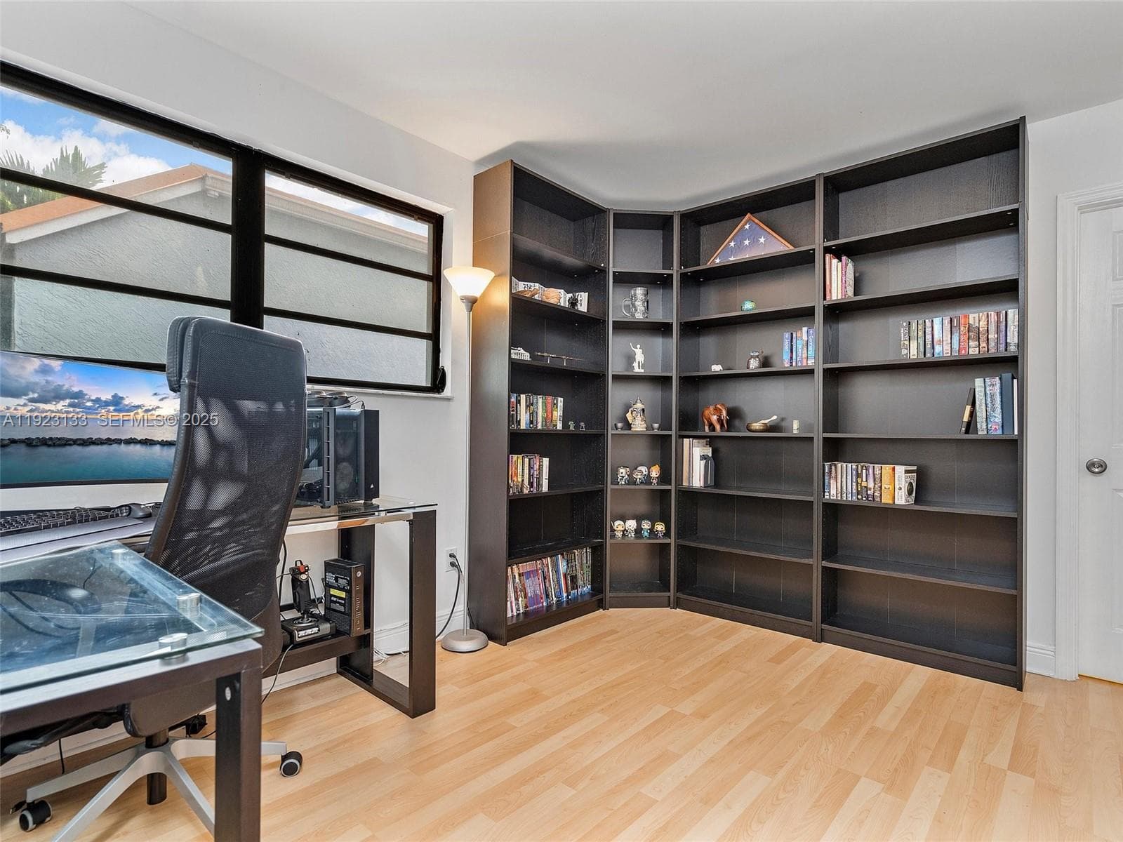 CORONA BAY TOWNHOUSES CON · #10 in Miami - Photo 53