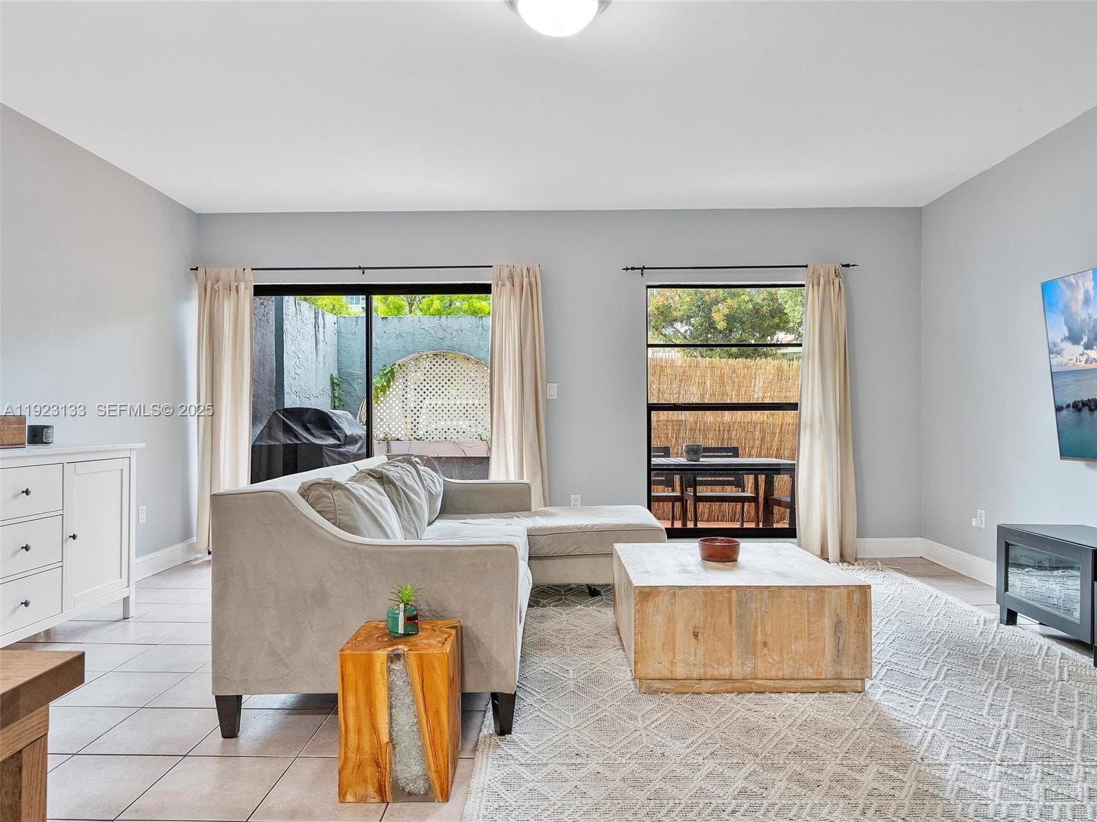 CORONA BAY TOWNHOUSES CON · #10 in Miami - Photo 36