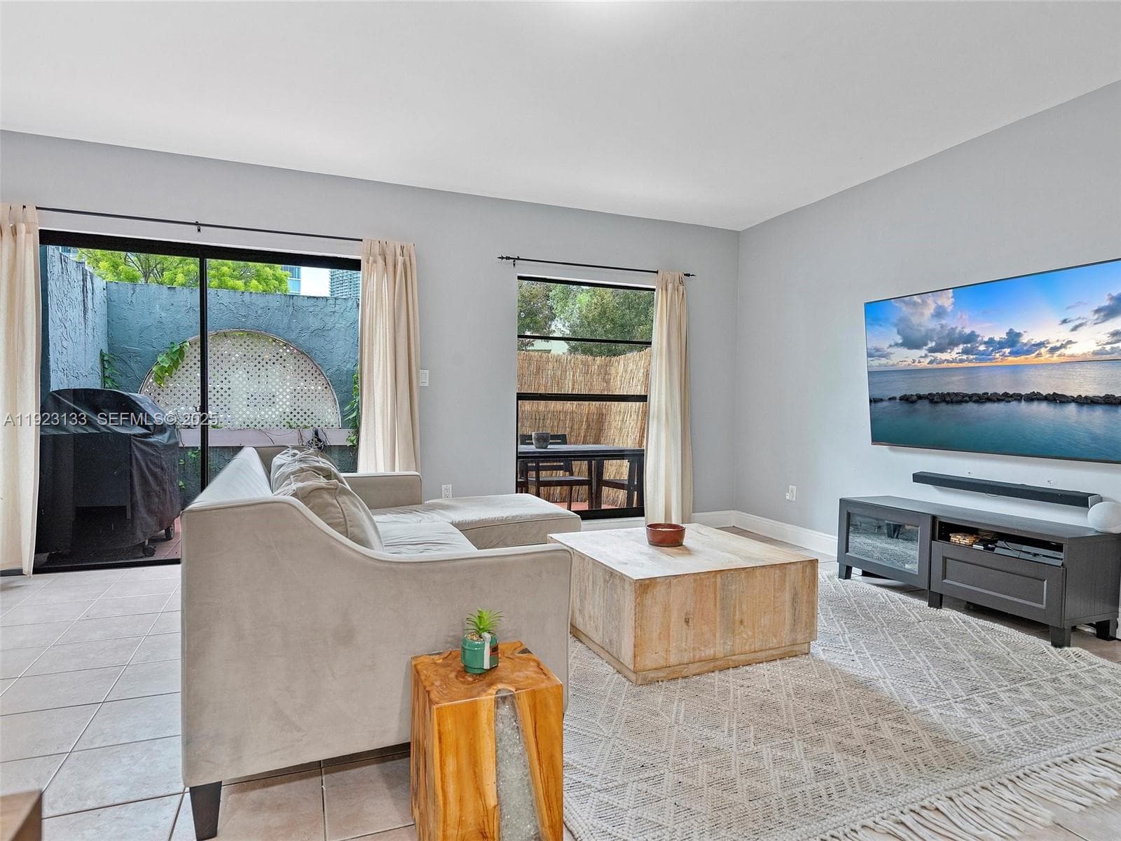 CORONA BAY TOWNHOUSES CON · #10 in Miami - Photo 34