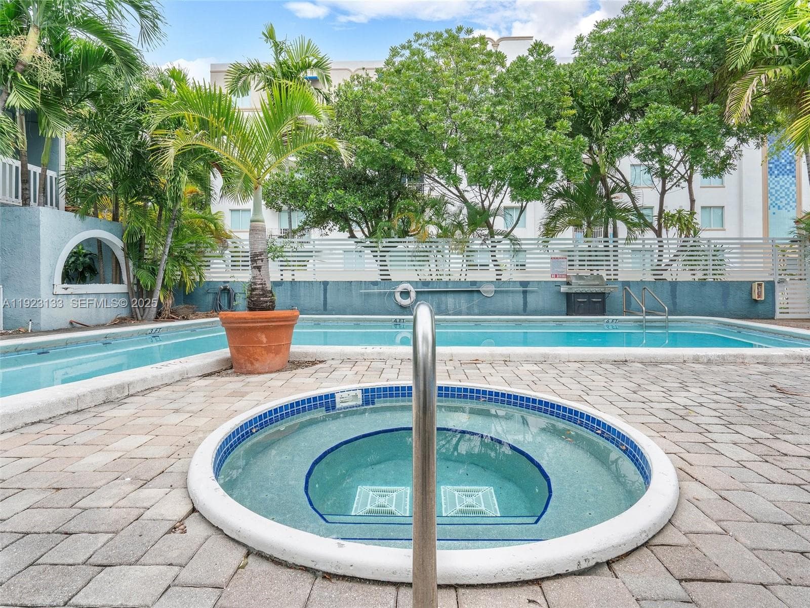 CORONA BAY TOWNHOUSES CON · #10 in Miami - Photo 10