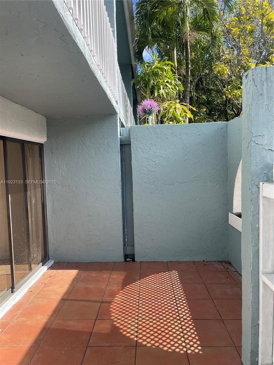 CORONA BAY TOWNHOUSES CON · #10 in Miami - Photo 41