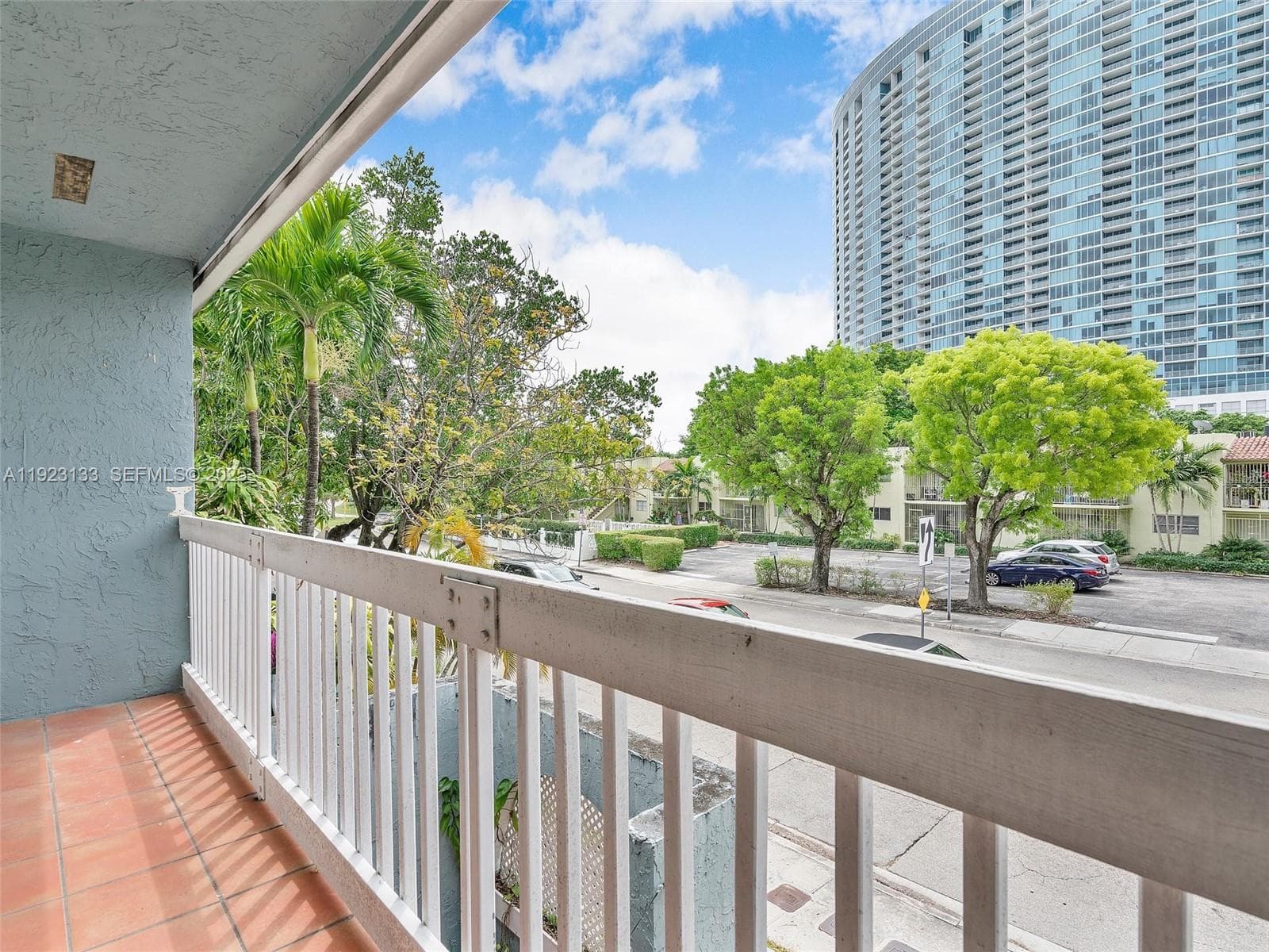 CORONA BAY TOWNHOUSES CON · #10 in Miami - Photo 48