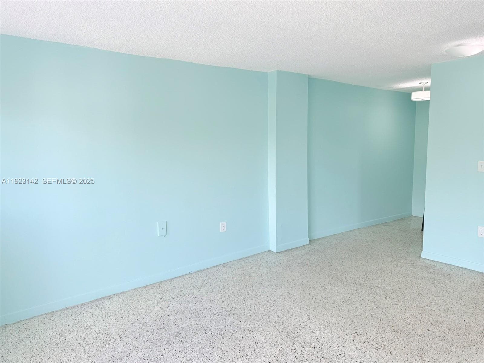 ROYAL PALM CONDO · #404 in Miami - Photo 7