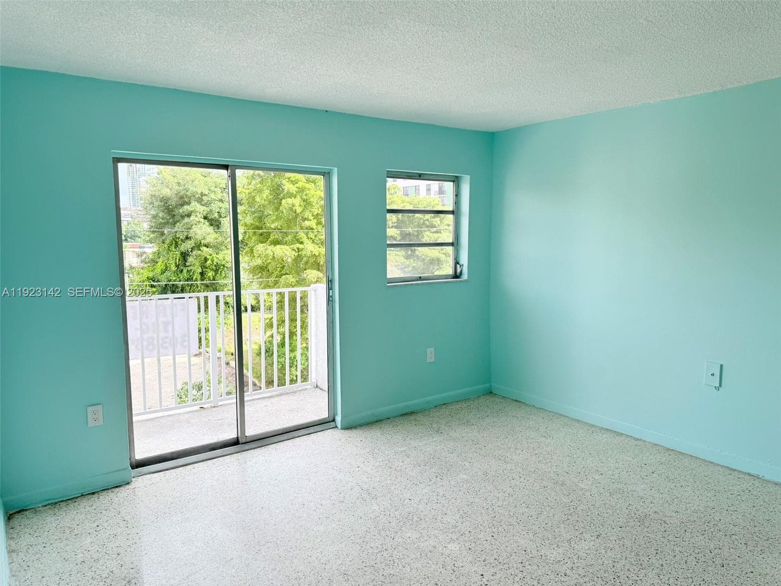 ROYAL PALM CONDO · #404 in Miami - Photo 9