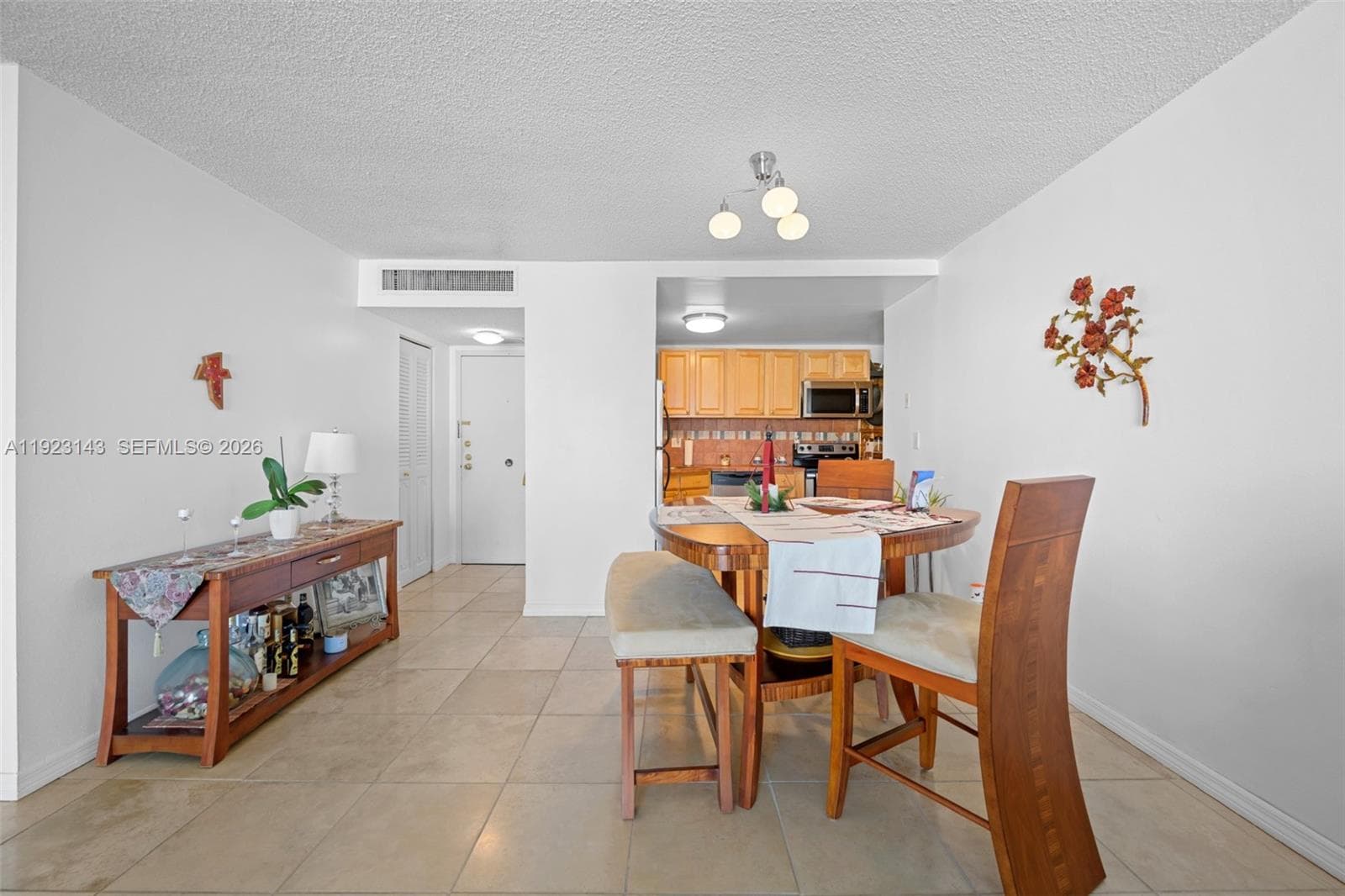LAKE POINT TOWER · #1109 in Hallandale Beach - Photo 12