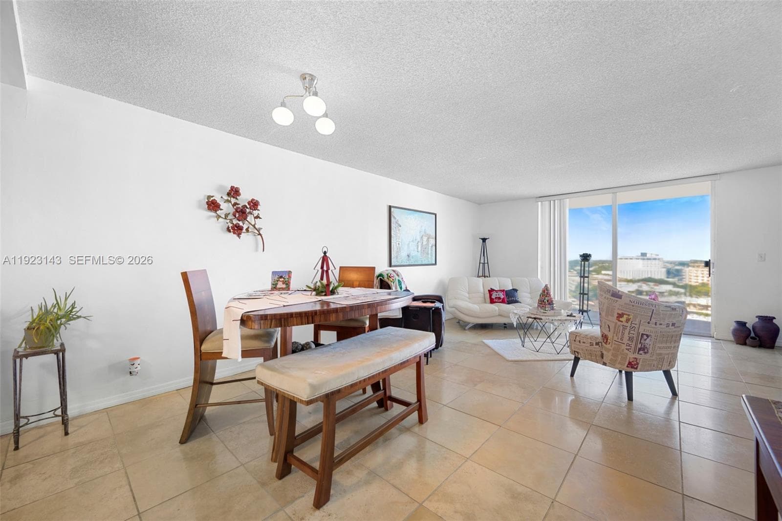 LAKE POINT TOWER · #1109 in Hallandale Beach - Photo 8