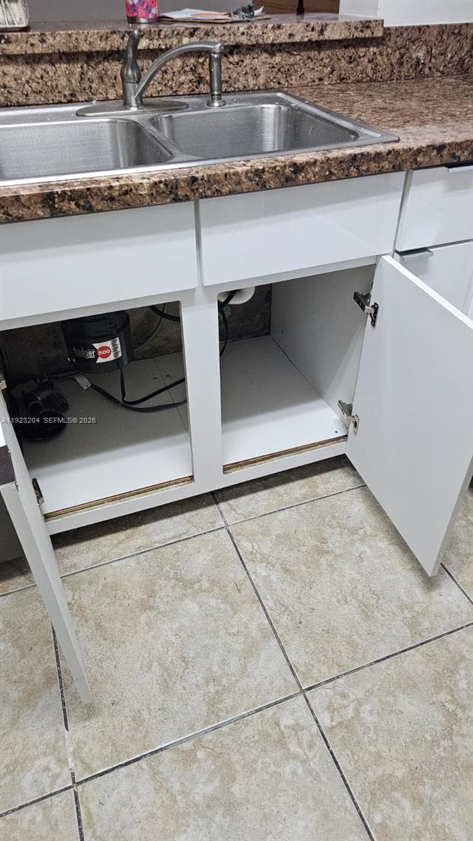ROYAL POINCIANA CONDO · #2205 in Pompano Beach - Photo 10