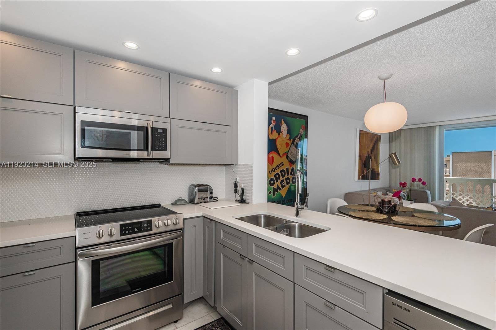 MEADOWBROOK CONDO · #705 in Hallandale Beach - Photo 2