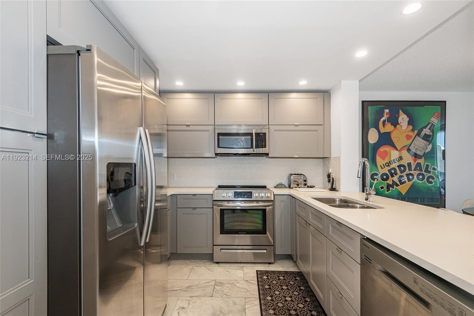 MEADOWBROOK CONDO · #705 in Hallandale Beach - Photo 1
