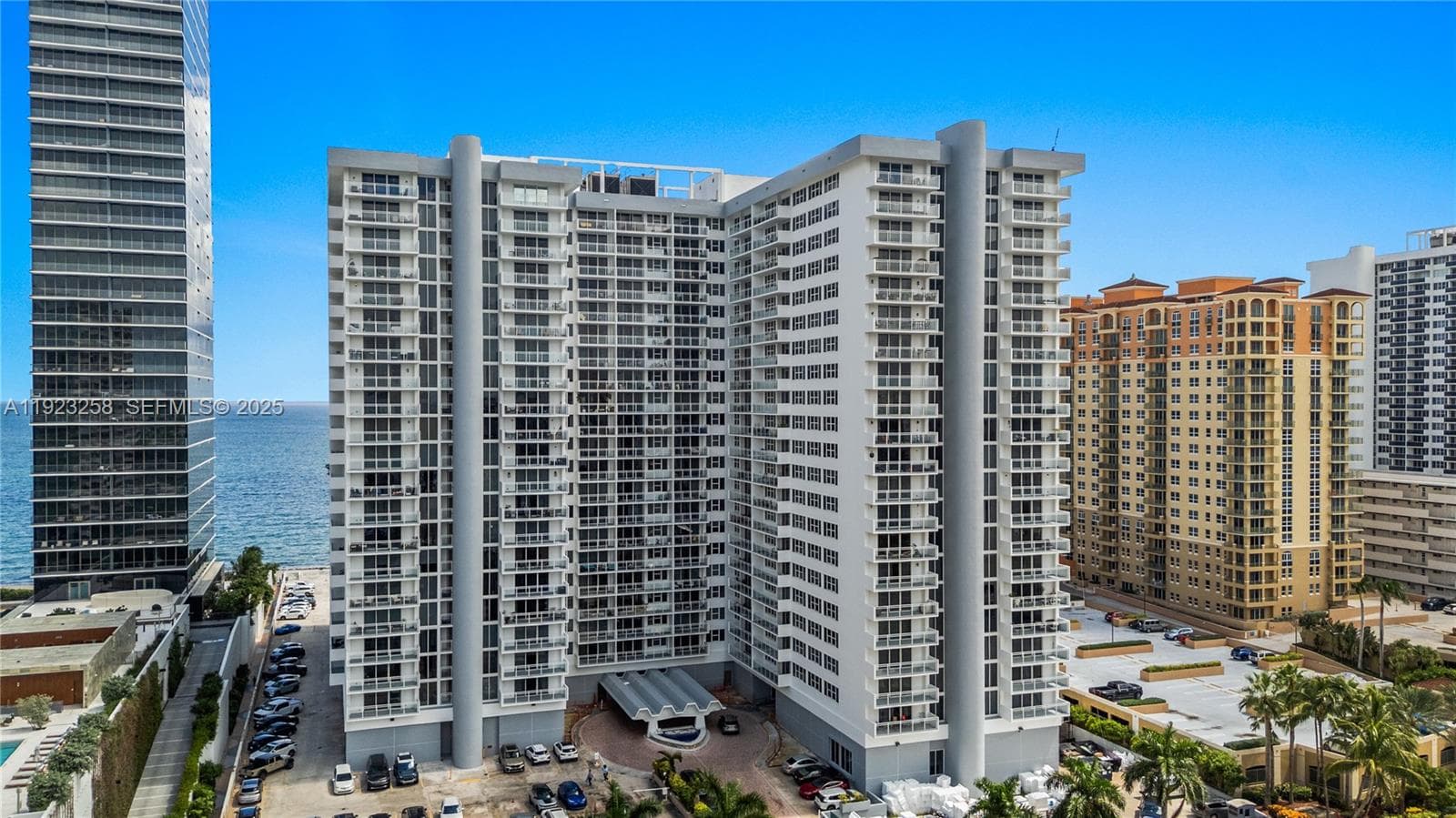 PARKER PLAZA CONDO ESTATE · #1710 in Hallandale Beach - Photo 32