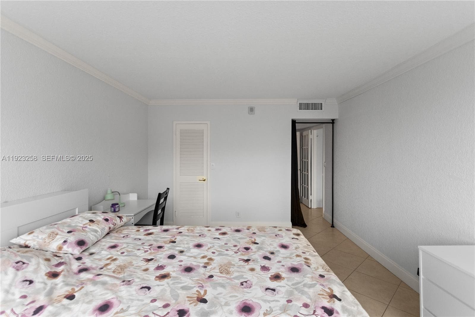 PARKER PLAZA CONDO ESTATE · #1710 in Hallandale Beach - Photo 28