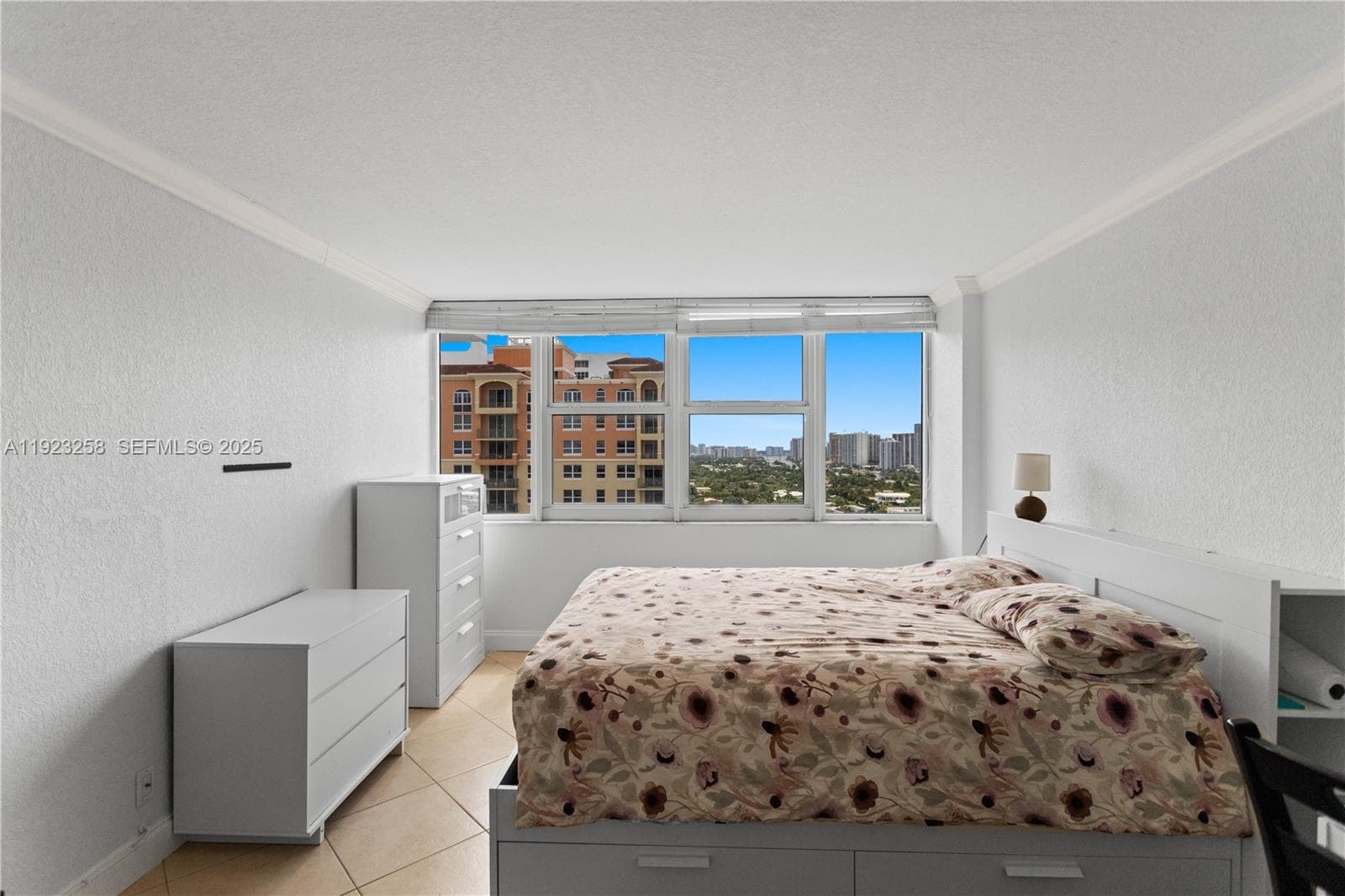 PARKER PLAZA CONDO ESTATE · #1710 in Hallandale Beach - Photo 18
