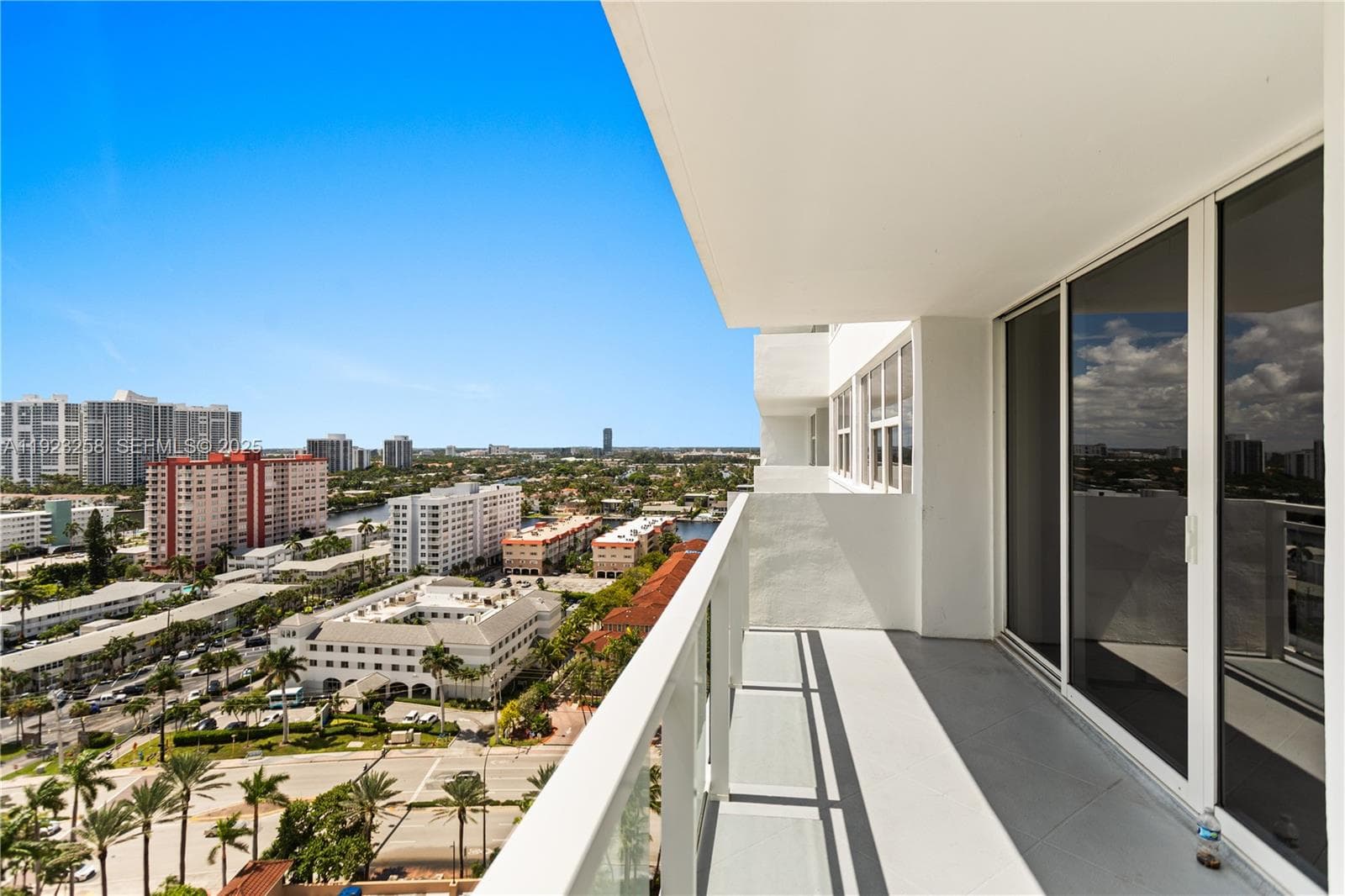 PARKER PLAZA CONDO ESTATE · #1710 in Hallandale Beach - Photo 15