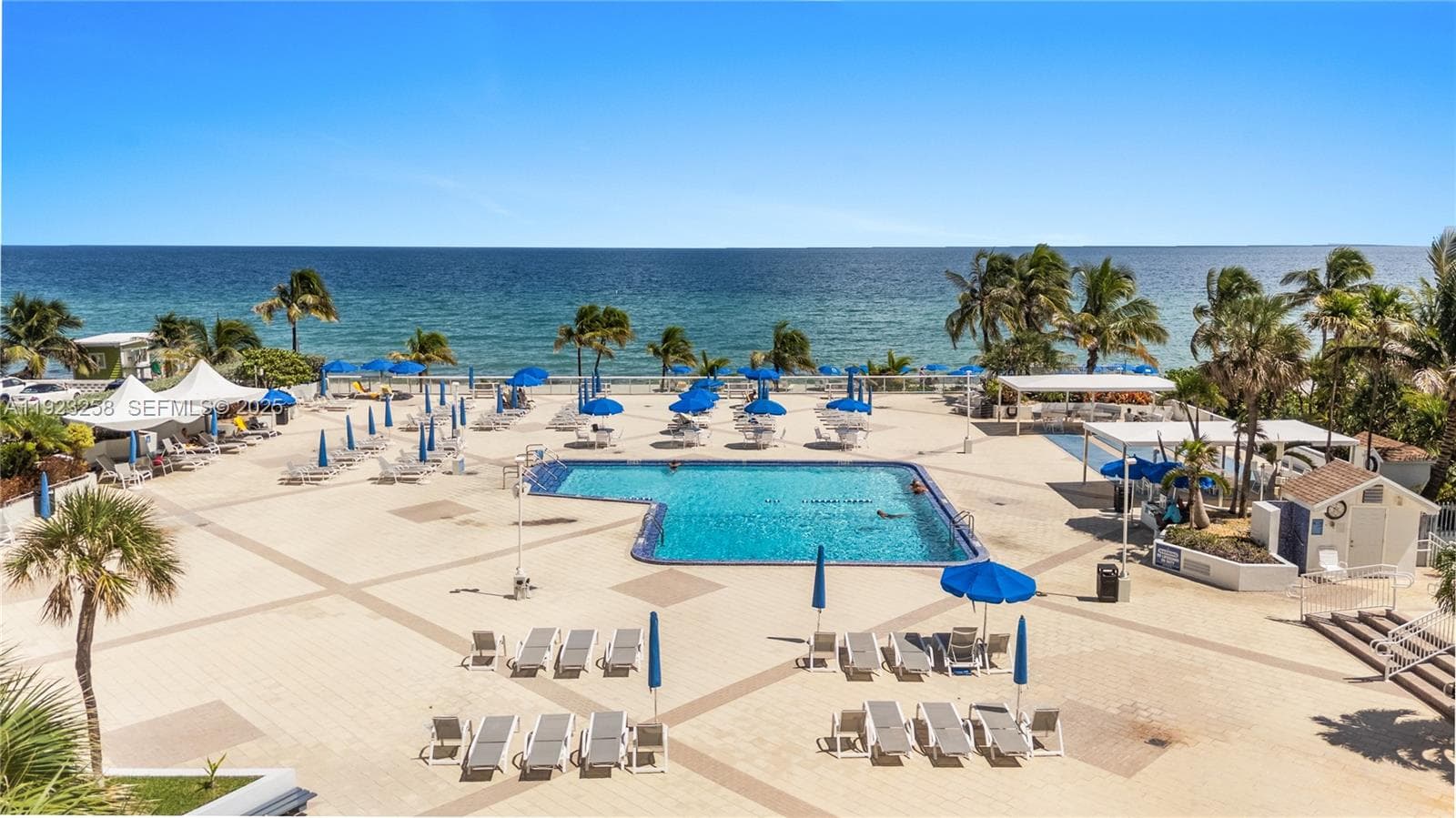 PARKER PLAZA CONDO ESTATE · #1710 in Hallandale Beach - Photo 35
