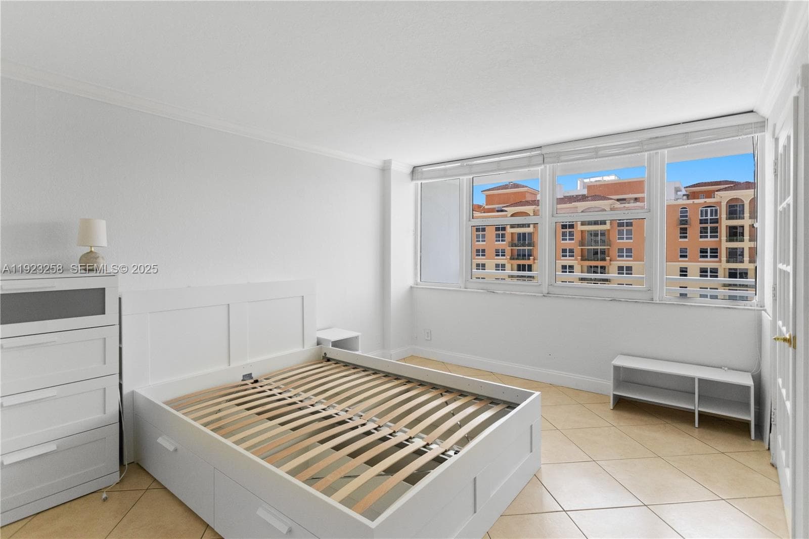 PARKER PLAZA CONDO ESTATE · #1710 in Hallandale Beach - Photo 21
