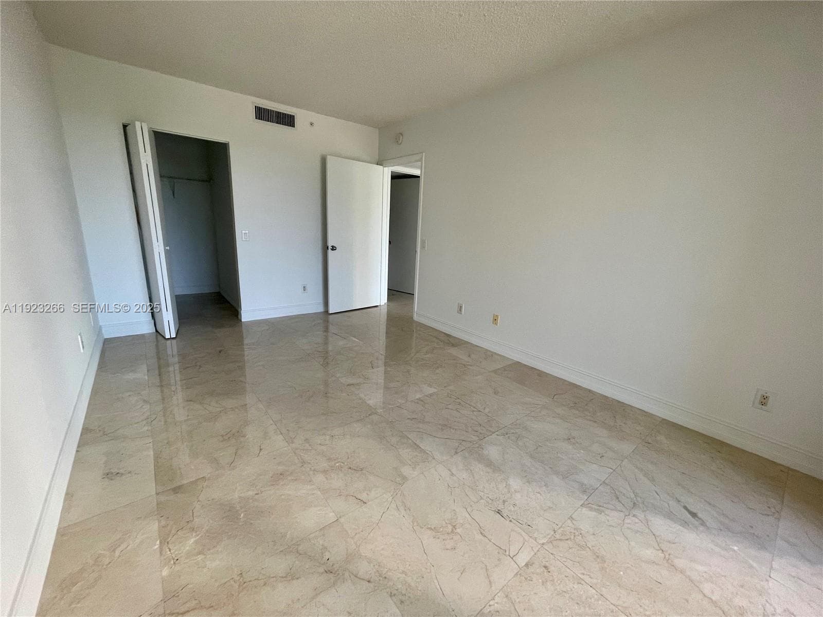 SOUTH TOWER AT THE POINT · #610 in Aventura - Photo 13