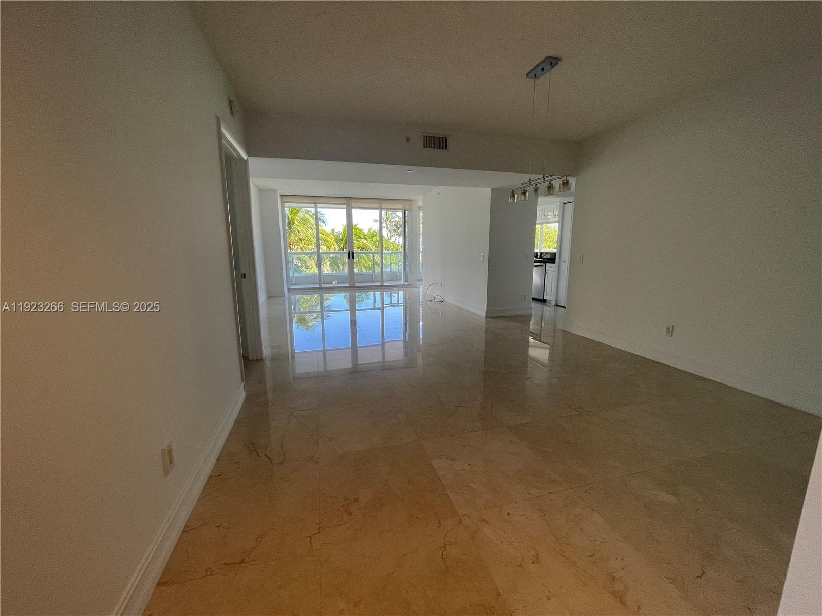 SOUTH TOWER AT THE POINT · #610 in Aventura - Photo 4