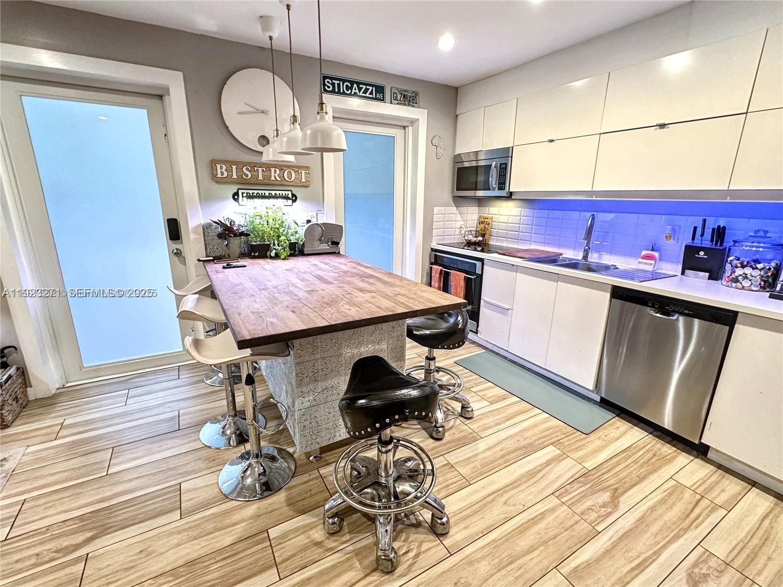 Park Square · #Townhouse in Miami Beach - Photo 4