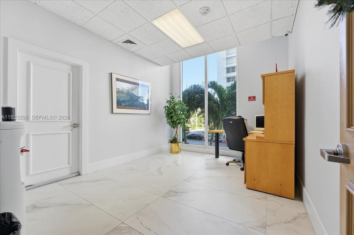 Plaza South Condo · #12H in Fort Lauderdale - Photo 28