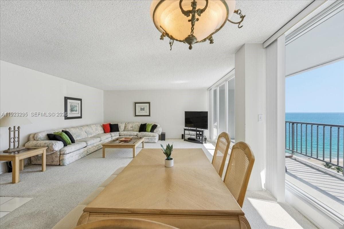 Plaza South Condo · #12H in Fort Lauderdale - Photo 4