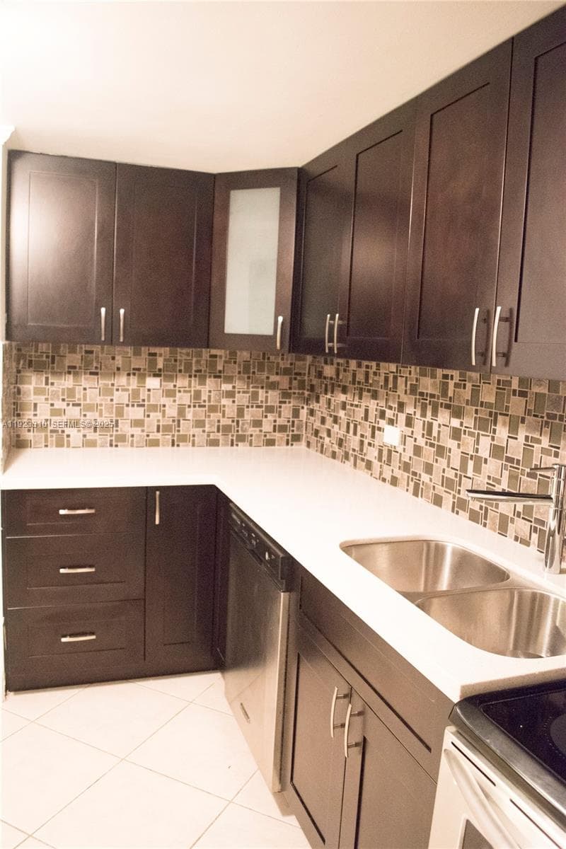 Brand new updated kitchen