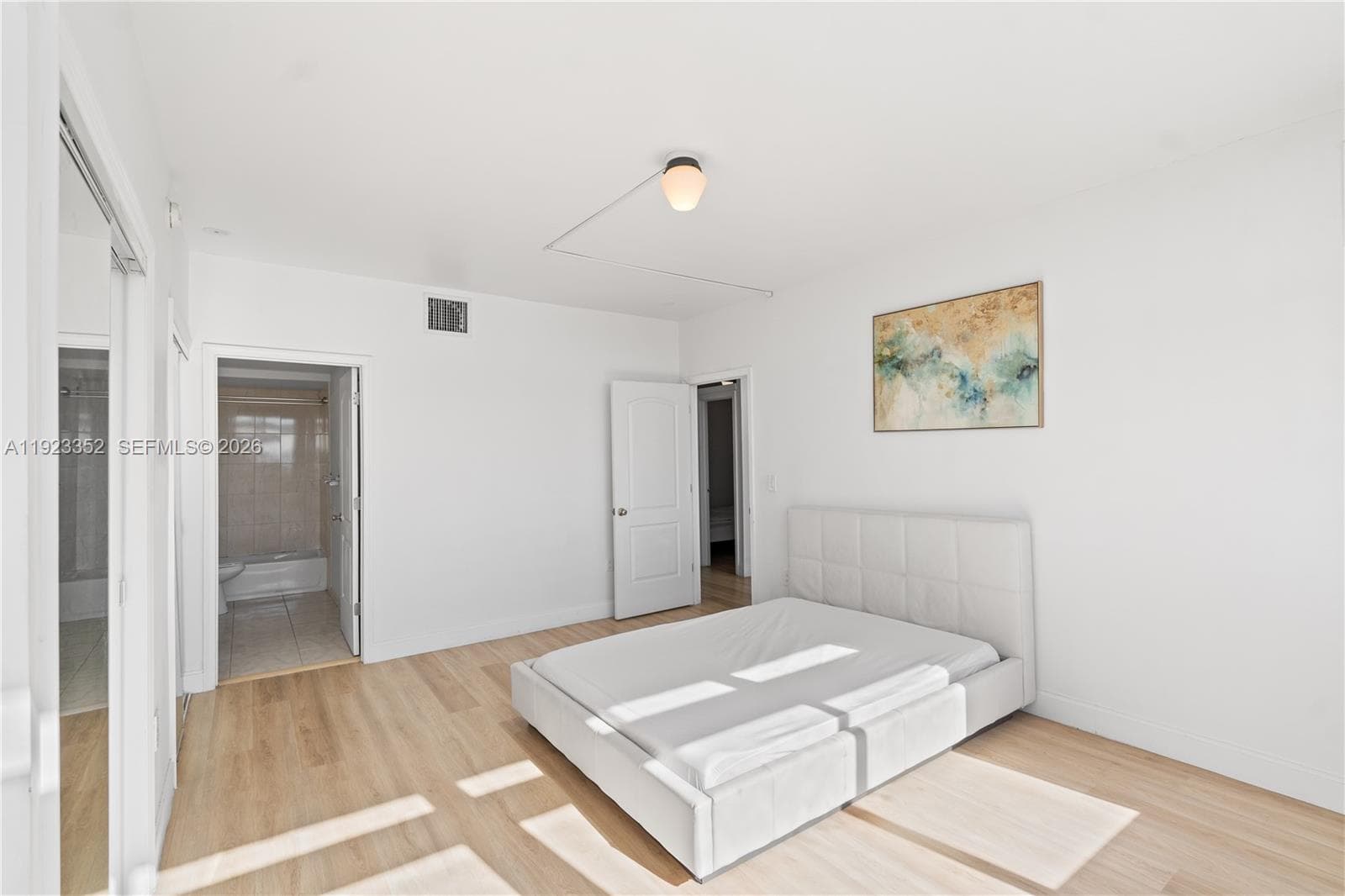 BURLEIGH HOUSE CONDO · #PH31 in Miami Beach - Photo 13