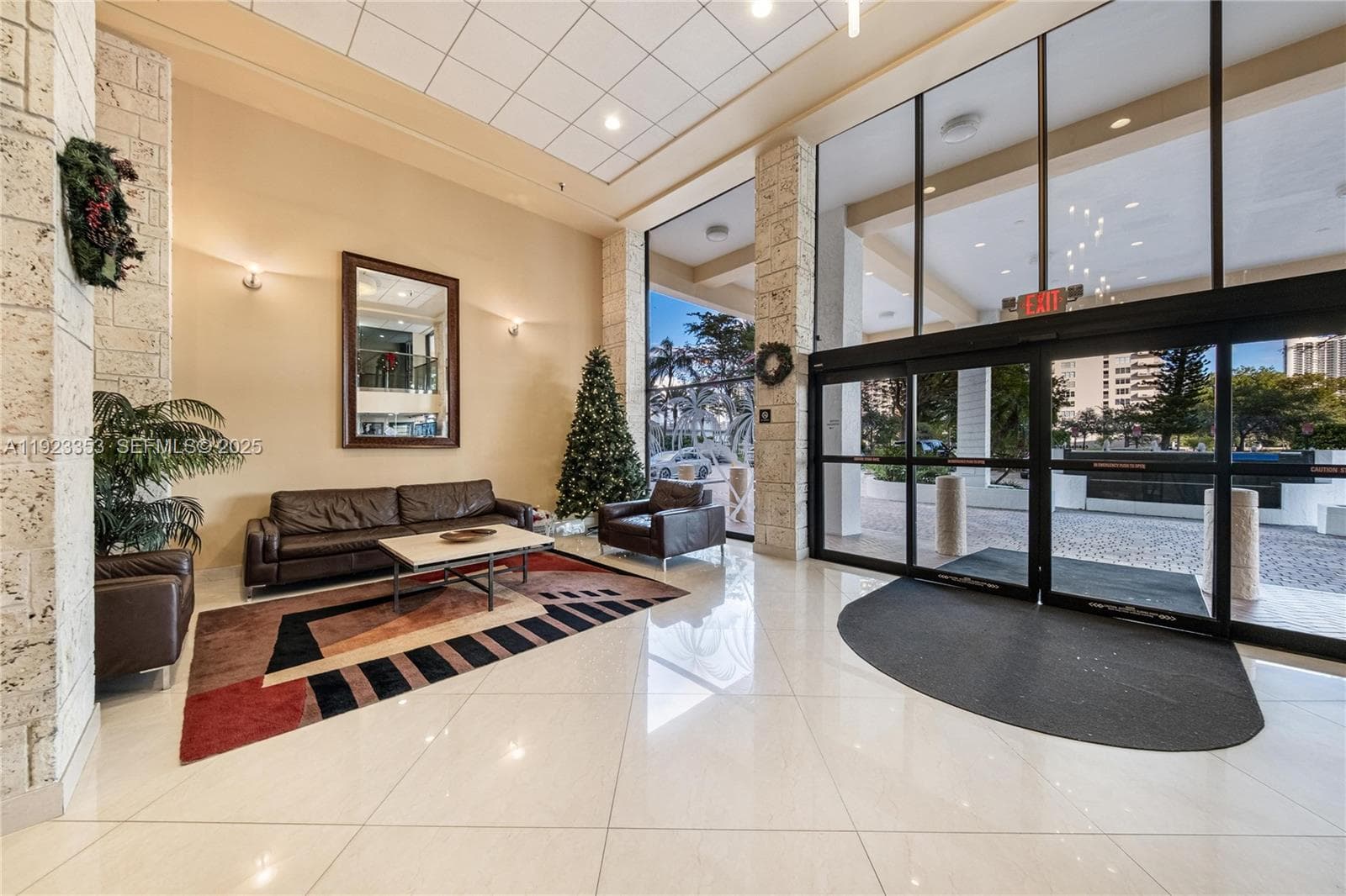 WINSTON TOWERS 700 CONDO · #307 in Sunny Isles Beach - Photo 29