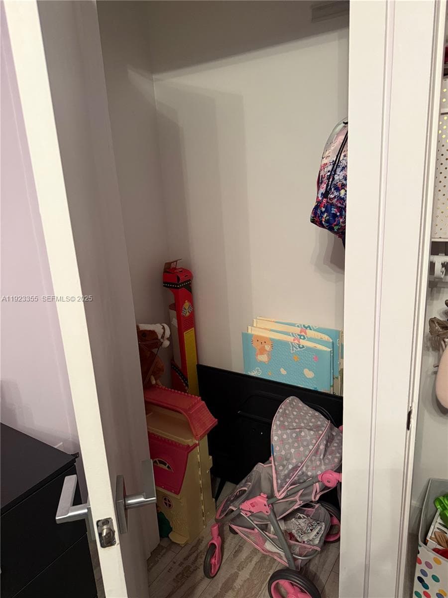 Royal Embassy · #11D in Miami Beach - Photo 34
