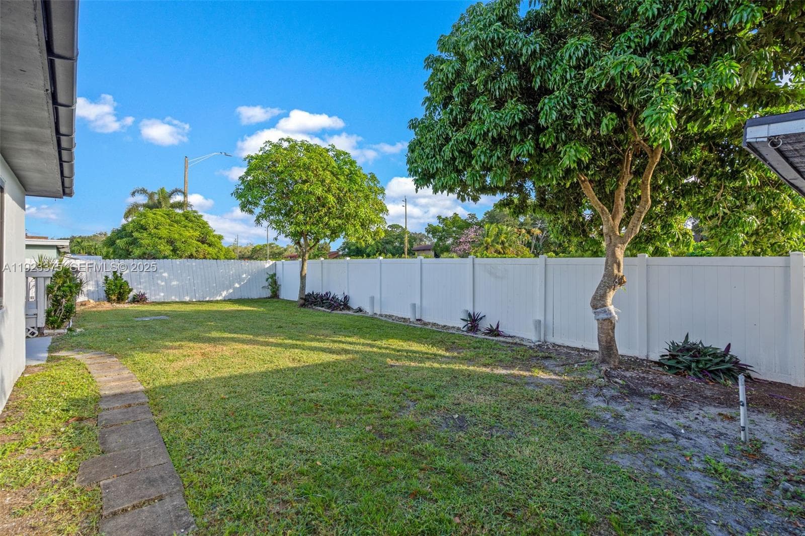 3392 NW 63rd St photo 52