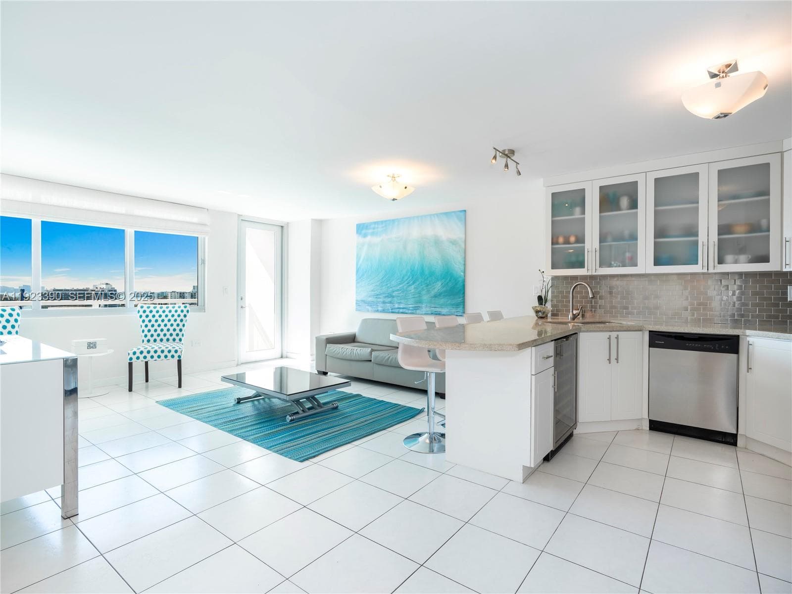 BURLEIGH HOUSE CONDO · #1233 in Miami Beach - Photo 2