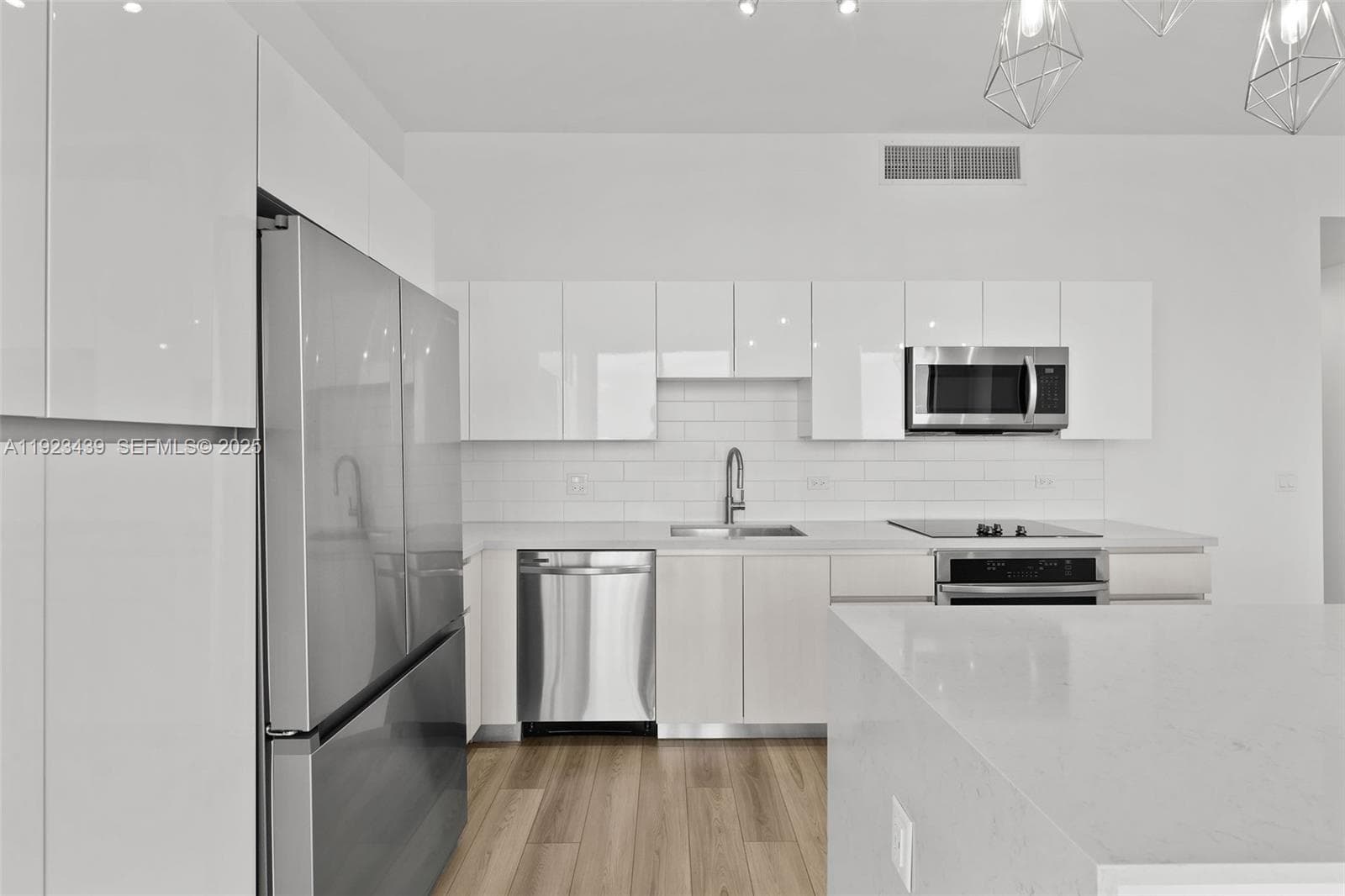 Mondrian Hallandale · #2402 in Hallandale Beach - Photo 15