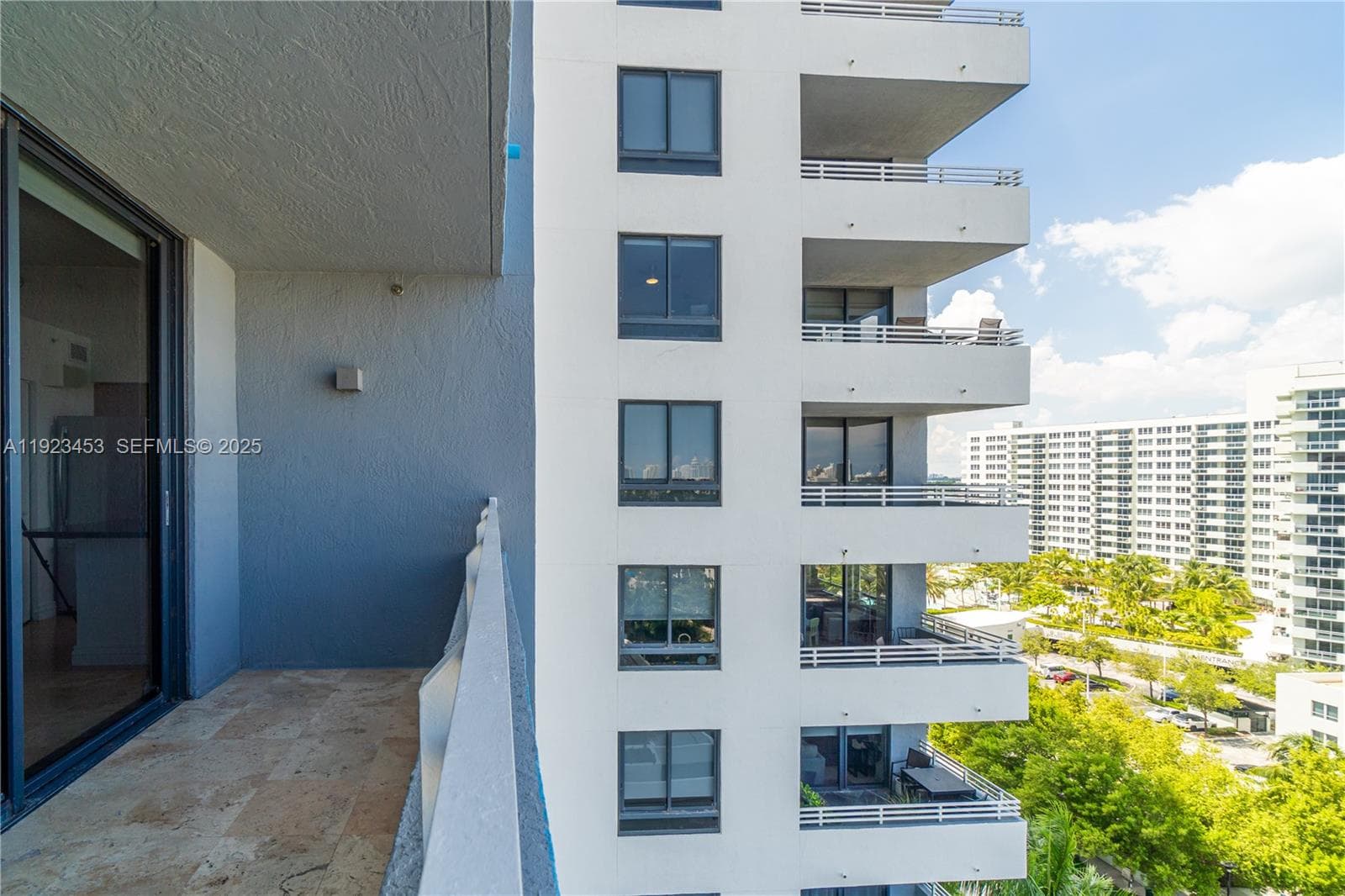THE WAVERLY AT SOUTH BEAC · #1009 in Miami Beach - Photo 42