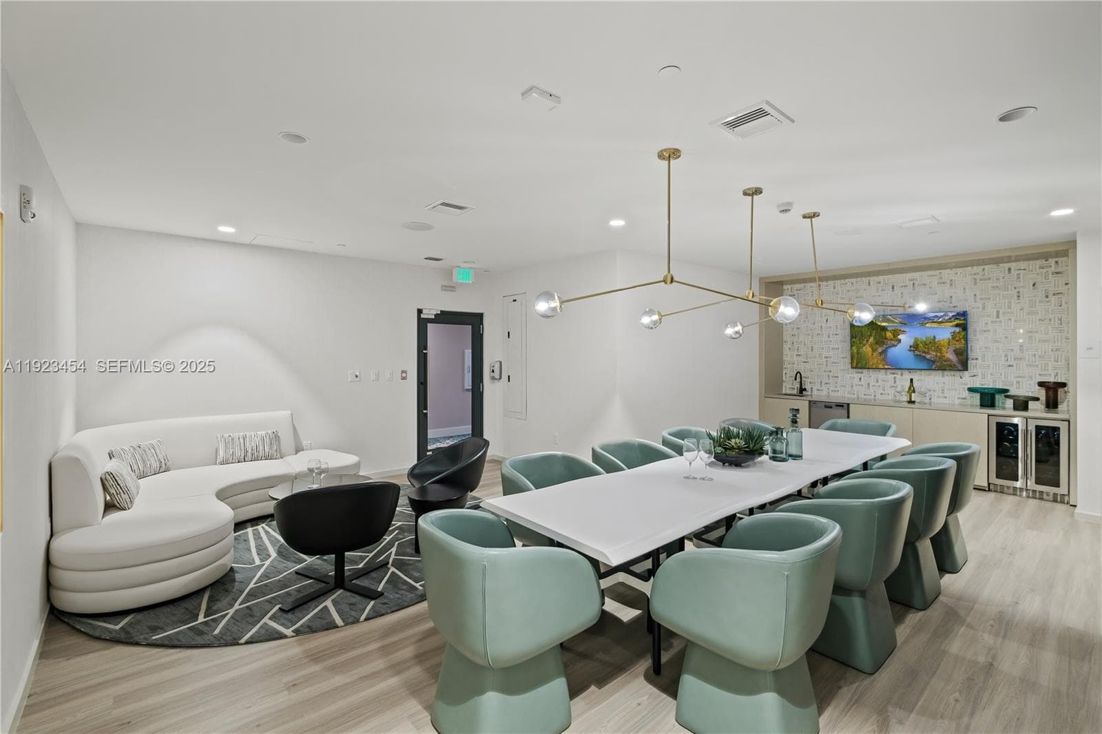 Mondrian Hallandale · #2410 in Hallandale Beach - Photo 86